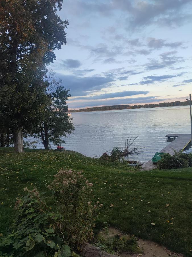 Pokoje I Apartamenty Matdar Mikołajki Exterior foto
